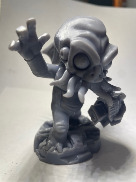 Cartoon Cthulu Monster with Benchy / H.P. Lovecraft / Halloween / 3d printed mini figure